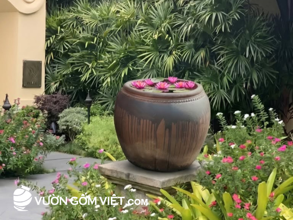 chậu đất nung đen