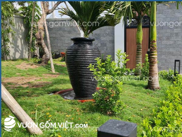 Lộc Thủy Bình tiểu cảnh sân vườn