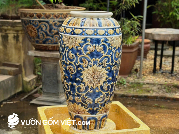 Lộc Thủy Bình họa tiết hoa sen cổ
