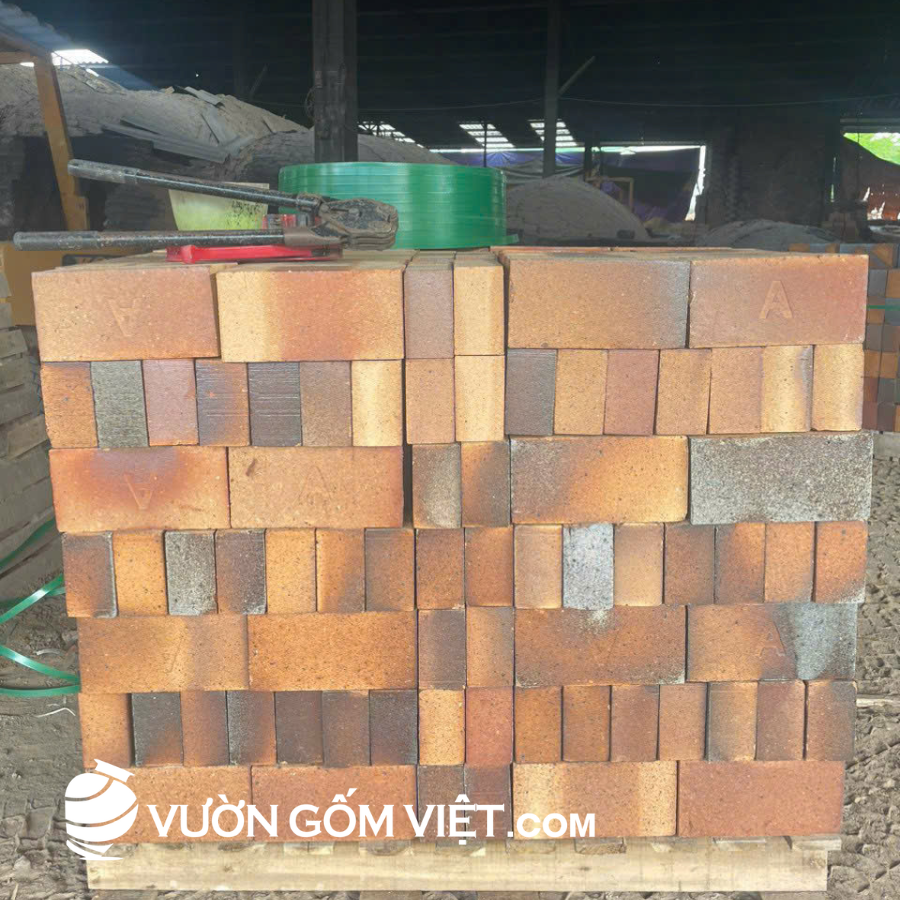 Gạch gốm ốp tường 15x30