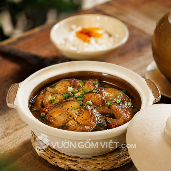 Cả đất 2 quai kho thịt cá