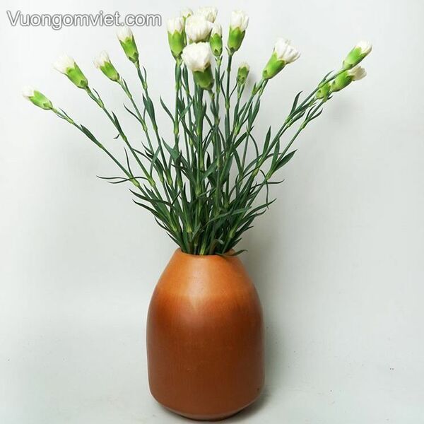 Vì sao nên lựa chọn bình cắm hoa gốm đất nung?