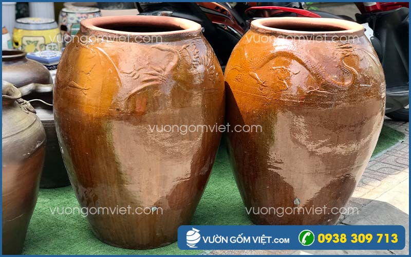 chum sành đựng nước
