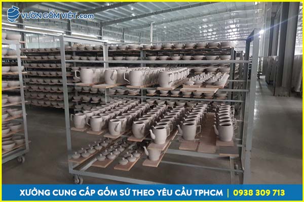 TIỂU CẢNH GỐM SỨ BÁT TRÀNG TRANG TRÍ SÂN VƯỜN NGHỆ THUẬT