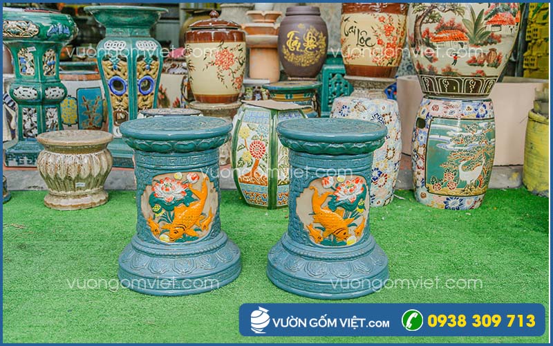 Đôn gốm thân trụ