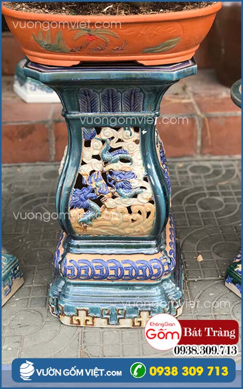 Đôn vuông khắc rồng