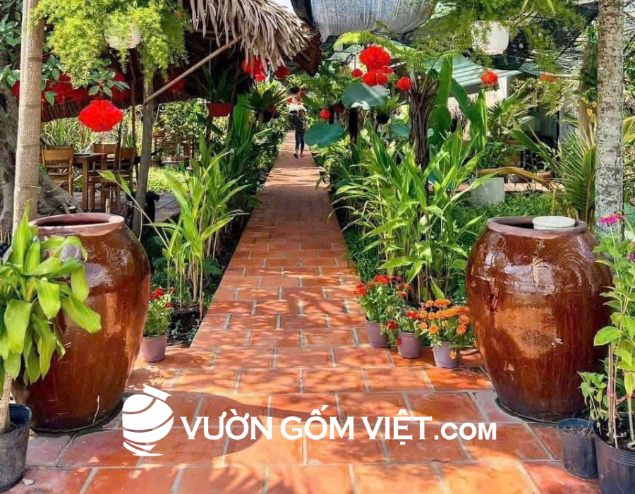lu sành đựng nước
