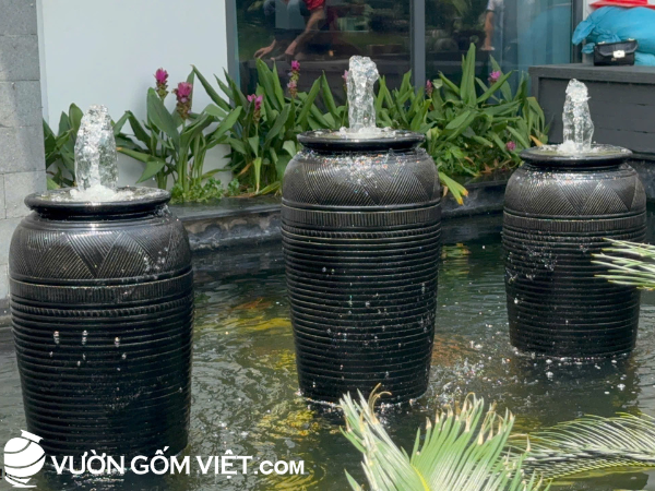 đài phun nước hồ cá