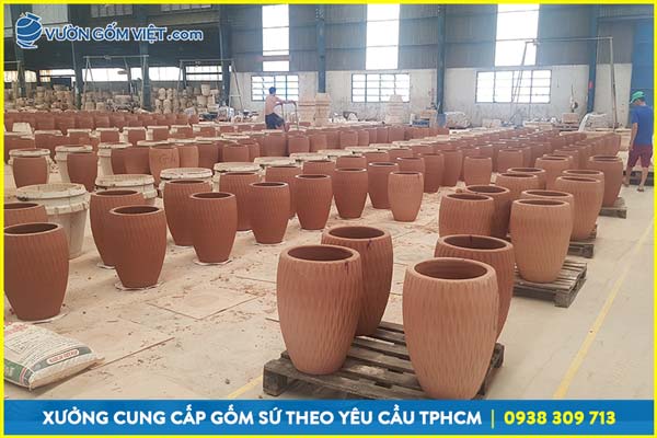 Liên hệ Vườn Gốm Việt sản xuất chậu gốm theo yêu cầu, giá tốt